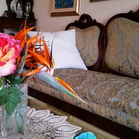 Denise E Luca Bed & Breakfast