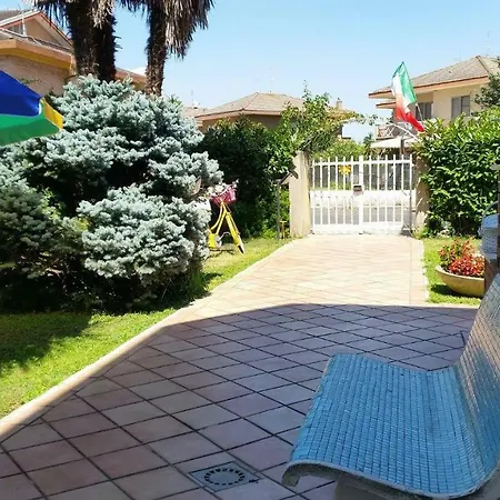 Denise E Luca Bed & Breakfast